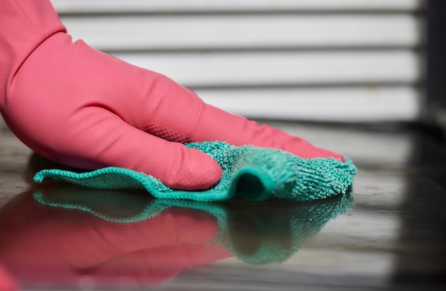 Clean, peaceful home interior